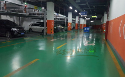 阿里阿里环氧地坪施工中的注意事项及常见问题解决指南